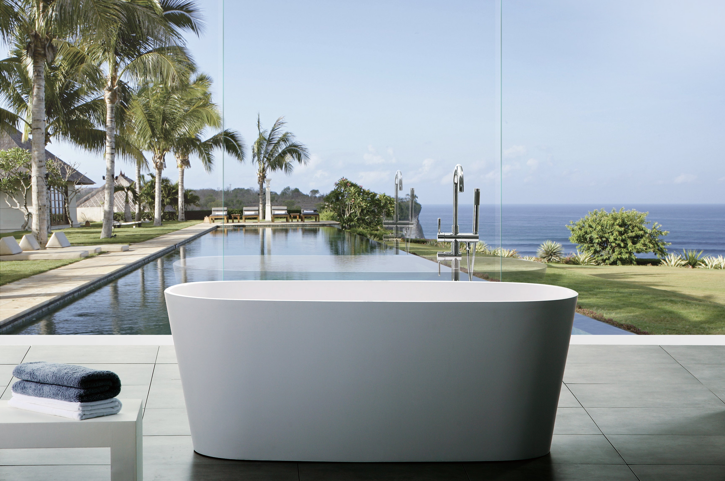 Solid Surface Bathtub